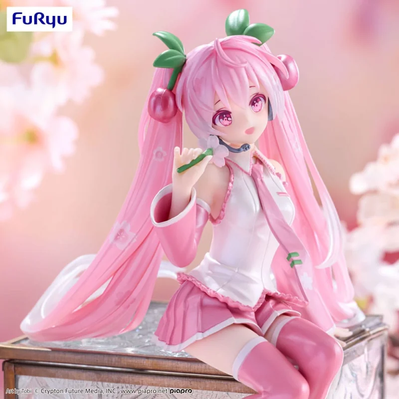 Hatsune Miku PVC Statue Noodle Stopper Sakura Miku 2024 Pearl Color Ver. 15cm Furyu